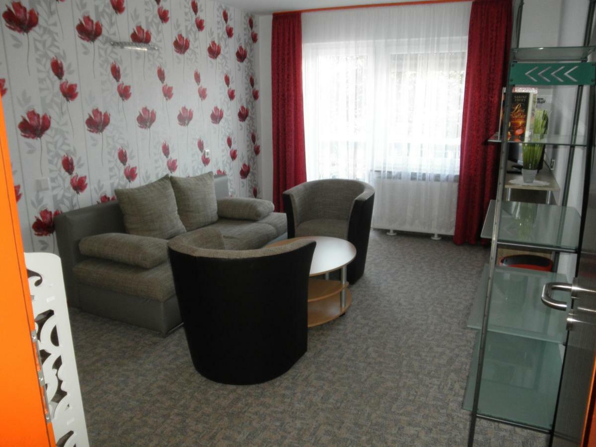 Pension Zum Koehler Schönwalde Exterior foto